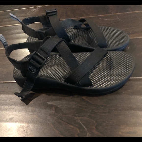 poshmark chacos